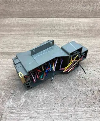 Chrysler Neon I Fuse box set P04793712AE CWI2388LN207
