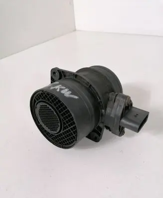 Volkswagen Touran I Mass air flow meter 0281002461 074906461B