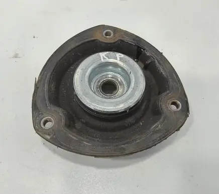 Seat Leon (5F) Front upper strut mount 5Q0412331D