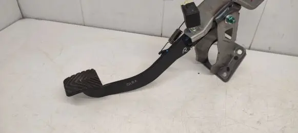 Hyundai i20 (PB PBT) Brake pedal