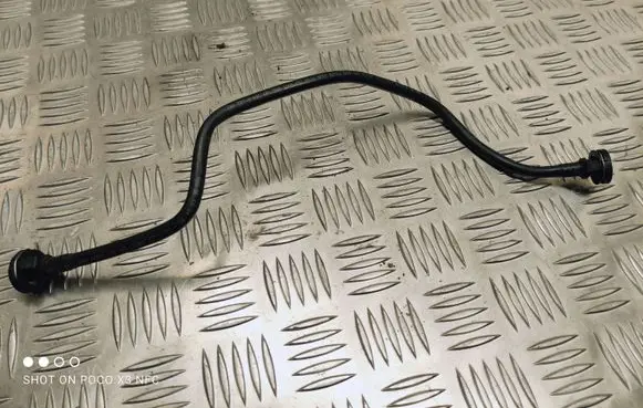 Audi A4 S4 B8 8K Engine coolant pipe/hose 8K0121164