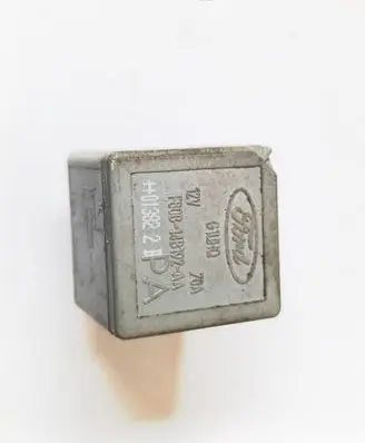 Ford Mondeo Mk III Other relay F80B14B192AA