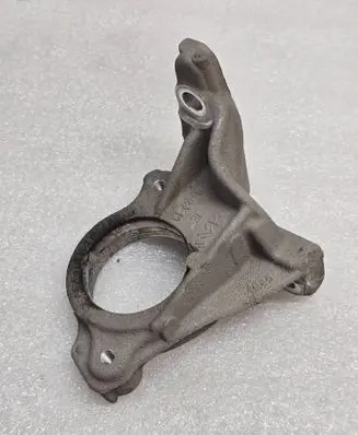 Citroen C5 Aircross Driveshaft support bearing bracket 9676074180