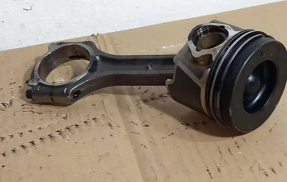 KIA Ceed Piston