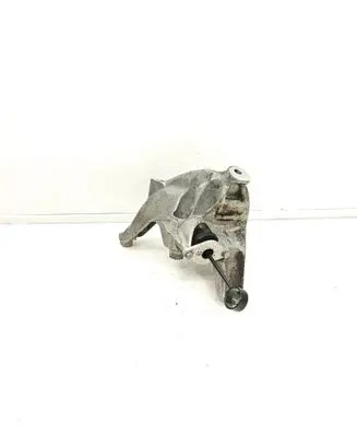 Audi A4 S4 B9 8W Engine mounting bracket 4M0199807AD