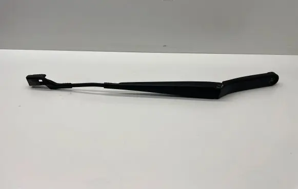 Volkswagen PASSAT B6 Front wiper blade arm 3C1955409C
