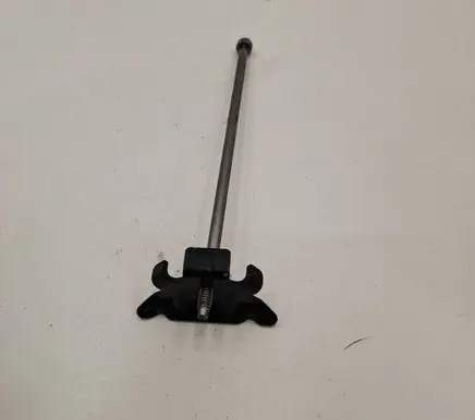 Battery bracket