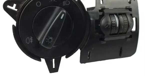 Volkswagen Golf IV Light switch 1C0941531A