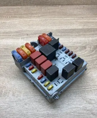 Alfa Romeo 159 Fuse module 50510968 57657