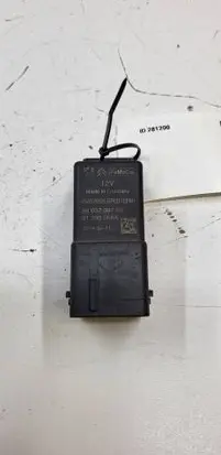 Citroen DS4 Glow plug pre-heat relay 9803299780