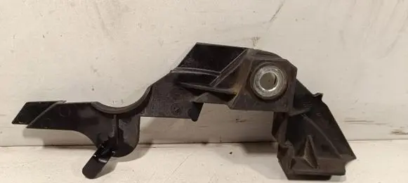 Ford Kuga II Other engine bay part DS7Q6D046BC