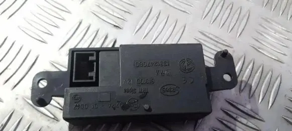 Citroen Relay II Antenna control unit 1331247080 610100