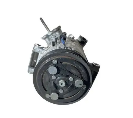 Chevrolet Equinox Air conditioning (A/C) compressor (pump) 84635616 GM5616