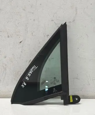 Volkswagen Tiguan Front triangle window/glass DOT899M401AS2 43R00098