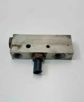Mercedes-Benz SL R230 Other devices A2203200051 00243311043008