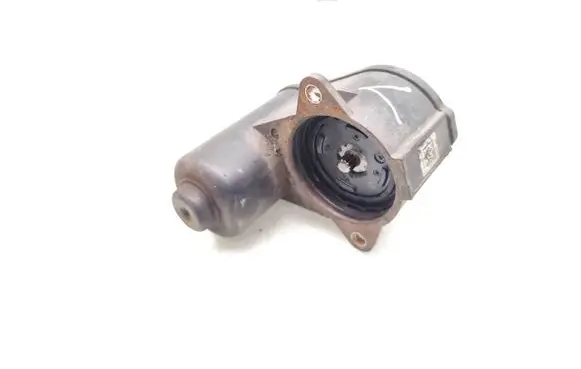 Volkswagen Tiguan Hand brake/parking brake motor 32332267