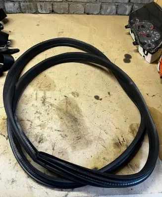 Ford Mondeo MK IV Rubber seal rear door 