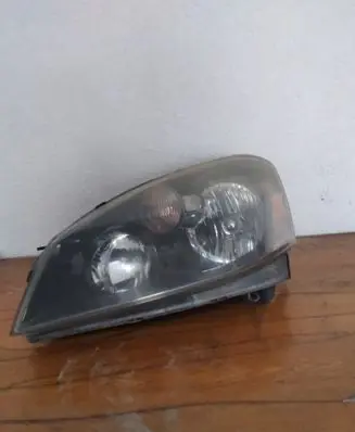 Nissan Altima Headlight/headlamp P40374038