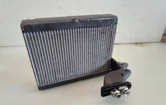 Peugeot 2008 II Air conditioning (A/C) radiator (interior) 