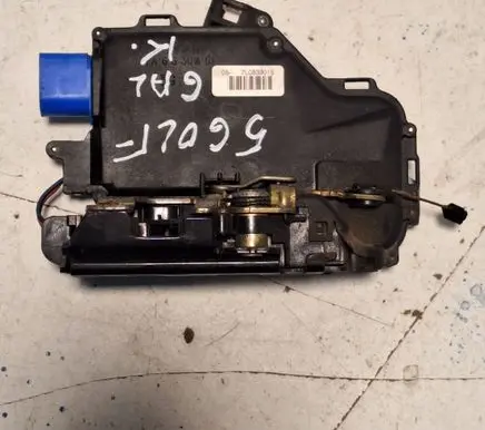 Volkswagen Golf V Rear door lock 7L0839015 A66307GF