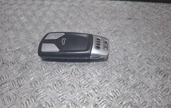 Audi A4 S4 B9 Ignition key/card 4M0959754T