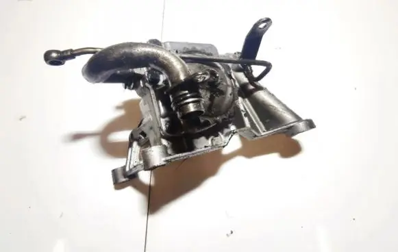 Audi A6 S6 C5 4B Oil pump 059115105 059115105g
