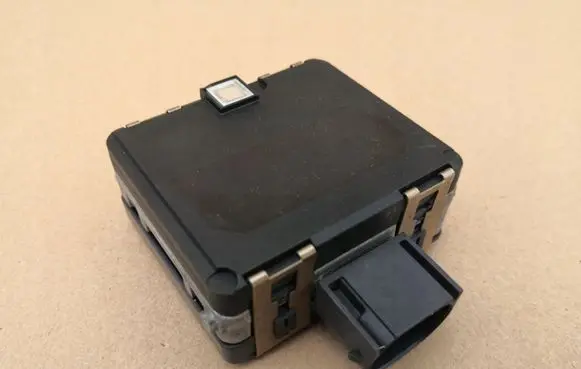 Volkswagen PASSAT B8 Distronic sensor radar 3Q0907561B
