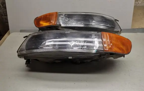 Mitsubishi Galant Headlights/headlamps set 