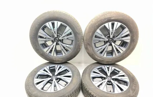 Nissan Rogue R18 alloy rim 6RA3A