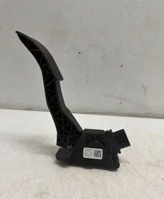 Volkswagen Golf VII Accelerator throttle pedal 5Q1723503H