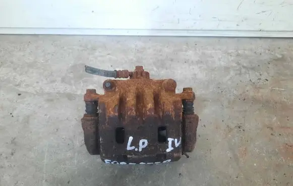 Subaru Forester SJ Front brake caliper