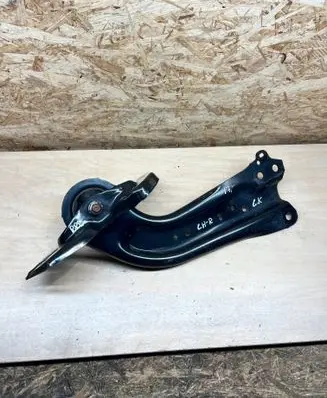 Toyota C-HR I Rear control arm 