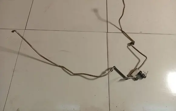 Toyota Yaris Air conditioning (A/C) pipe/hose 