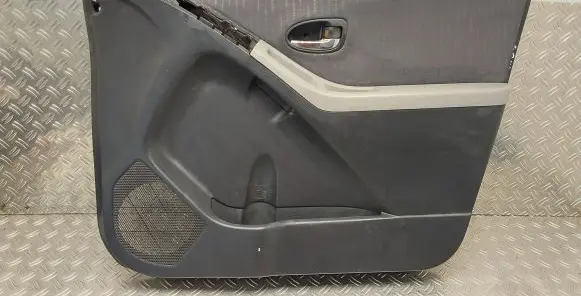 Toyota Yaris Front door card panel trim