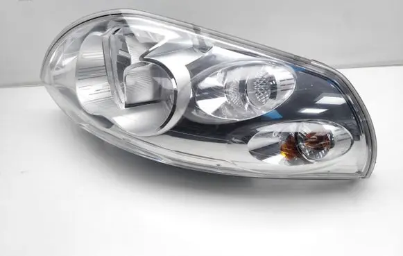 Renault Master III Headlight/headlamp 260100050R 1LR010117 1LR010117-04