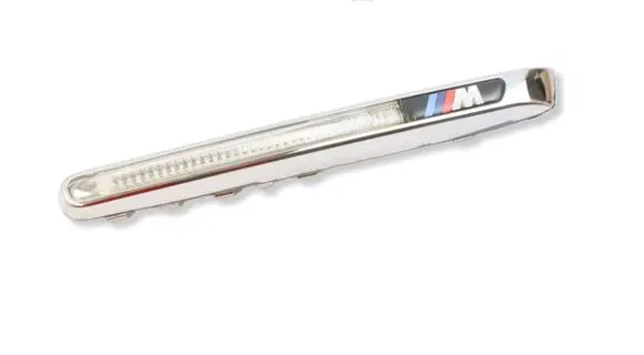 BMW X5M E70 Front fender indicator light 7218422 51657218422