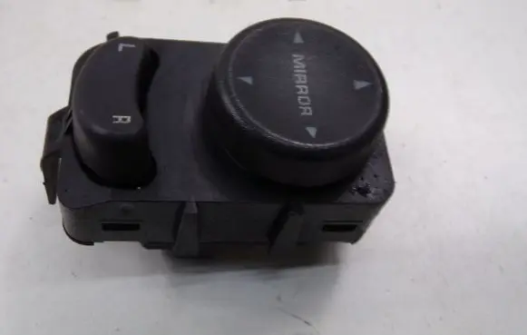 Chrysler Grand Voyager III Wing mirror switch 468531739754D
