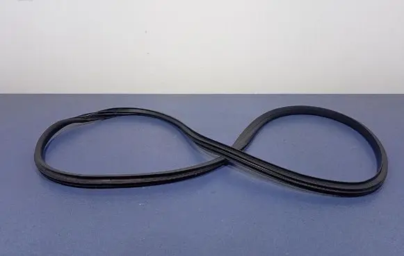 Renault Captur Front door rubber seal 