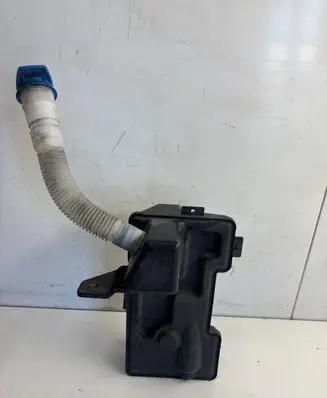 Volkswagen Tiguan Windshield washer fluid reservoir/tank 5N0955453 5N0955453A 5N0955453B
