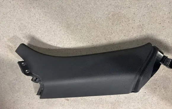 Audi e-tron (C) pillar trim 4KE867288