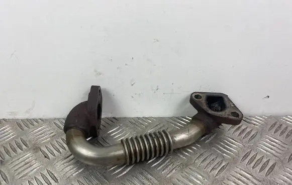 Mitsubishi Outlander EGR valve line/pipe/hose