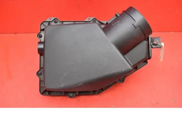 Opel Insignia A Air filter box 84141124