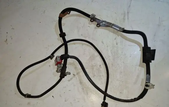 Mercedes-Benz E W212 Positive cable (battery) A2124409752