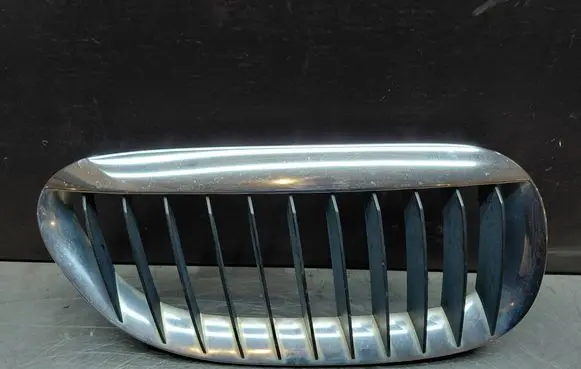 BMW 6 E63 E64 Front grill 7077932 7008916