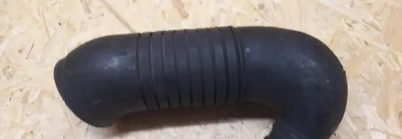 Audi A6 S6 C5 4B Air intake hose/pipe 8D0129615K