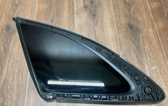 Jaguar F-Pace Rear vent window glass HK8M29601CC