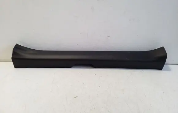 Toyota Yaris Cross Front sill trim cover 67914K0020