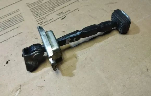 Honda FR-V Front door check strap stopper 