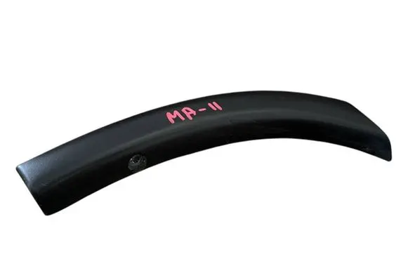 Mitsubishi Outlander Rear arch trim 7407a318
