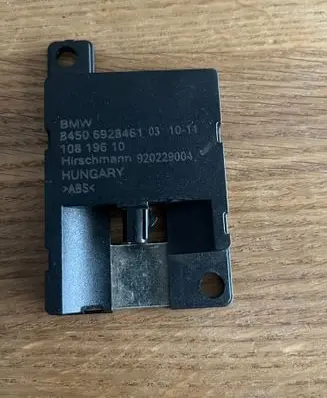 BMW 3 E90 E91 Bluetooth antenna 6928461 84506928461